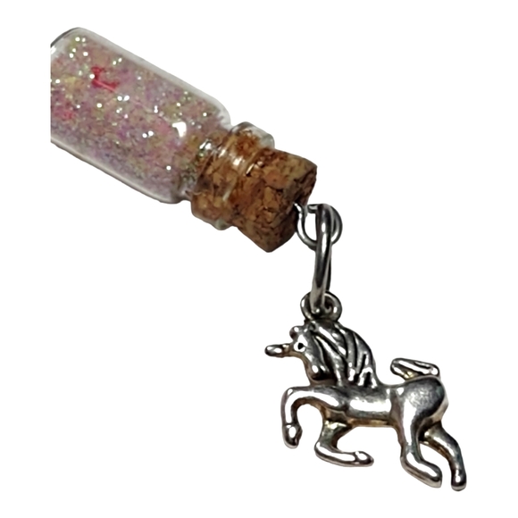 Unicorn Pink Glitter Charm - Picture 2 of 2